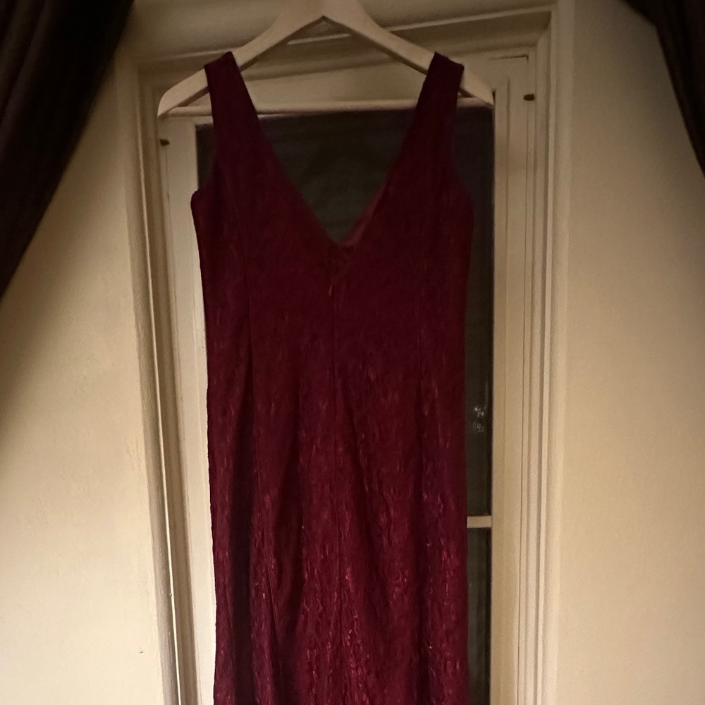 Burgundy Monique llhuirier gown
